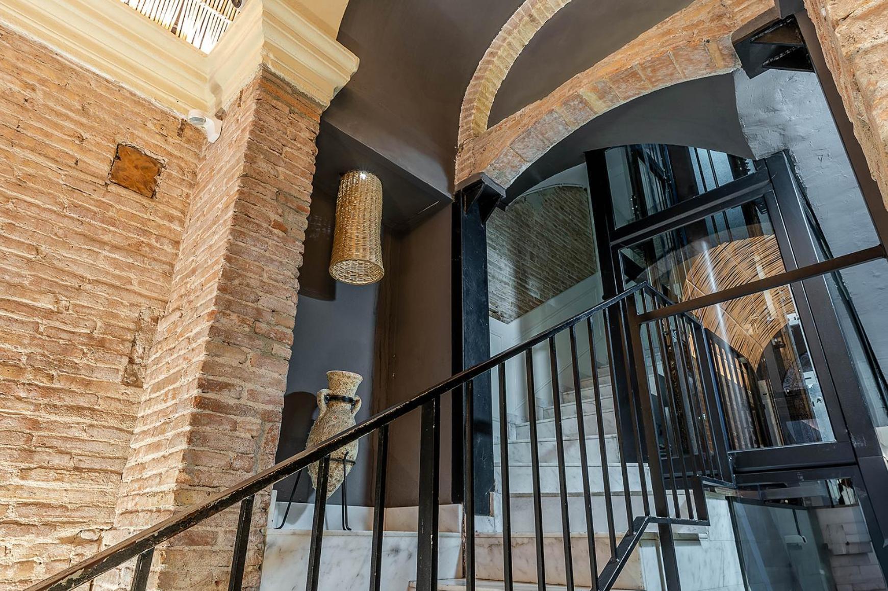 Enjoybcn Colon Apartments Barcelona Exterior foto