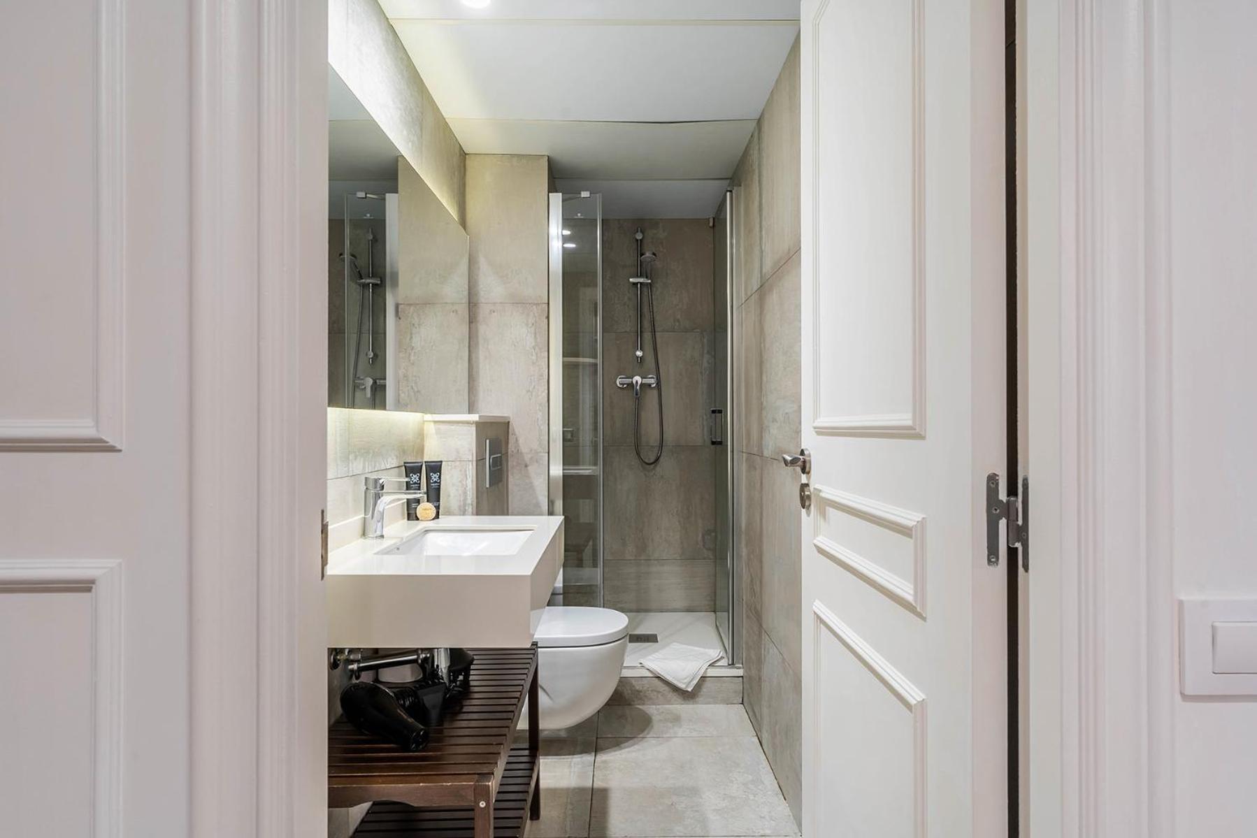 Enjoybcn Colon Apartments Barcelona Exterior foto